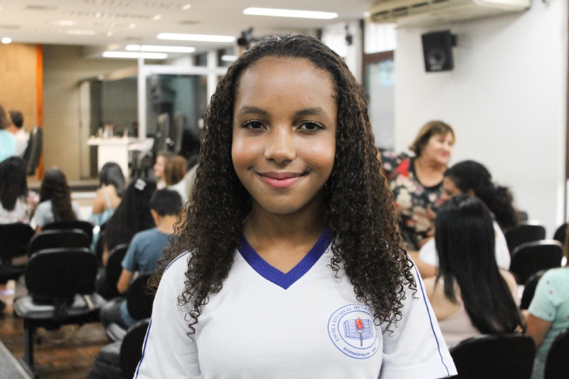 2º Lugar: Lara Izabelly - Escola Estadual Henrique Galvão