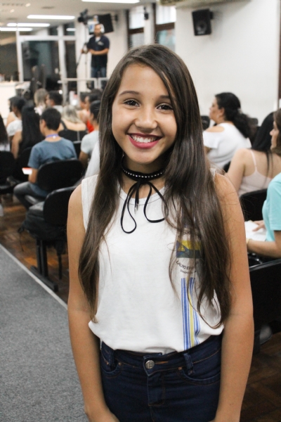 1º Lugar: Tayná Bessa Nunes - Escola Estadual Lauro Epifânio