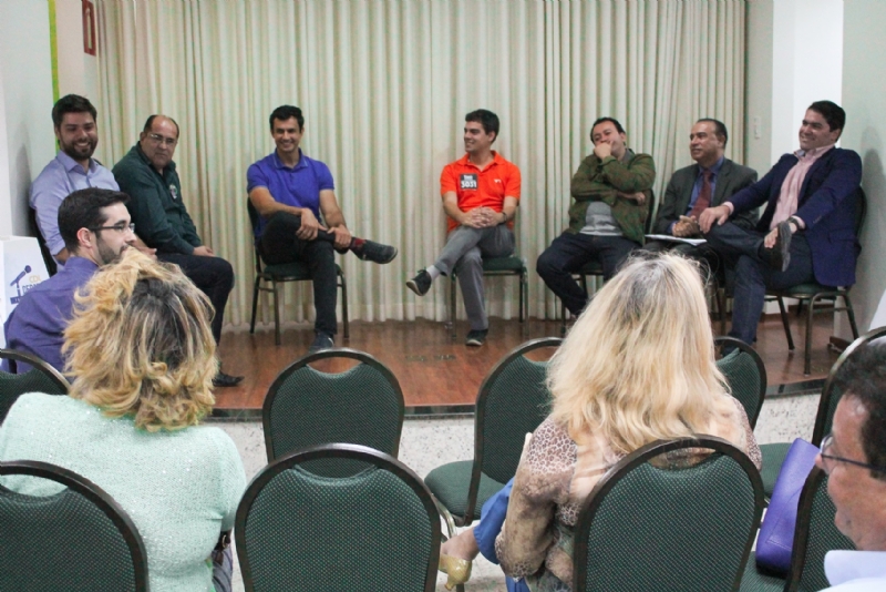 Imagem CDL Debate Eleições 2018 - Debate entre Candidatos ao Cargo de Deputado Federal pelo Estado de Minas Gerais